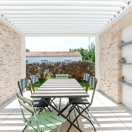 Сasa de vacaciones Maison Familiale A Village *