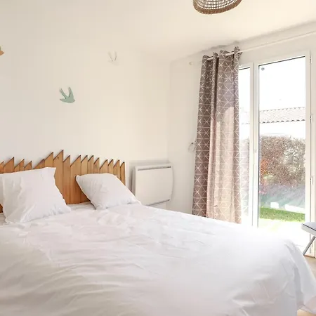 Maison Familiale A Village *